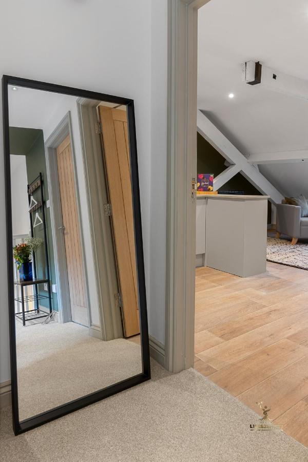 Luxe Courtyard Apartment For 4 Near Exeter City Centre Kültér fotó