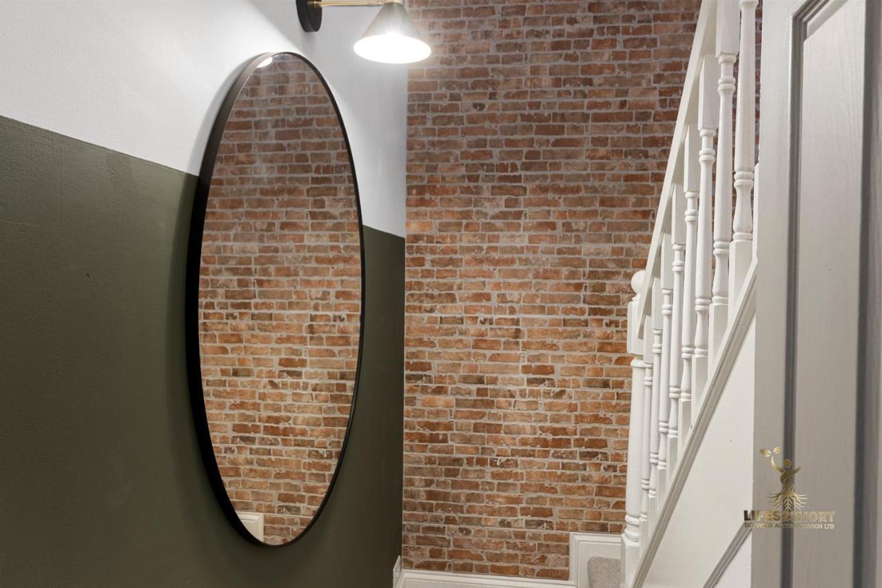 Luxe Courtyard Apartment For 4 Near Exeter City Centre Kültér fotó